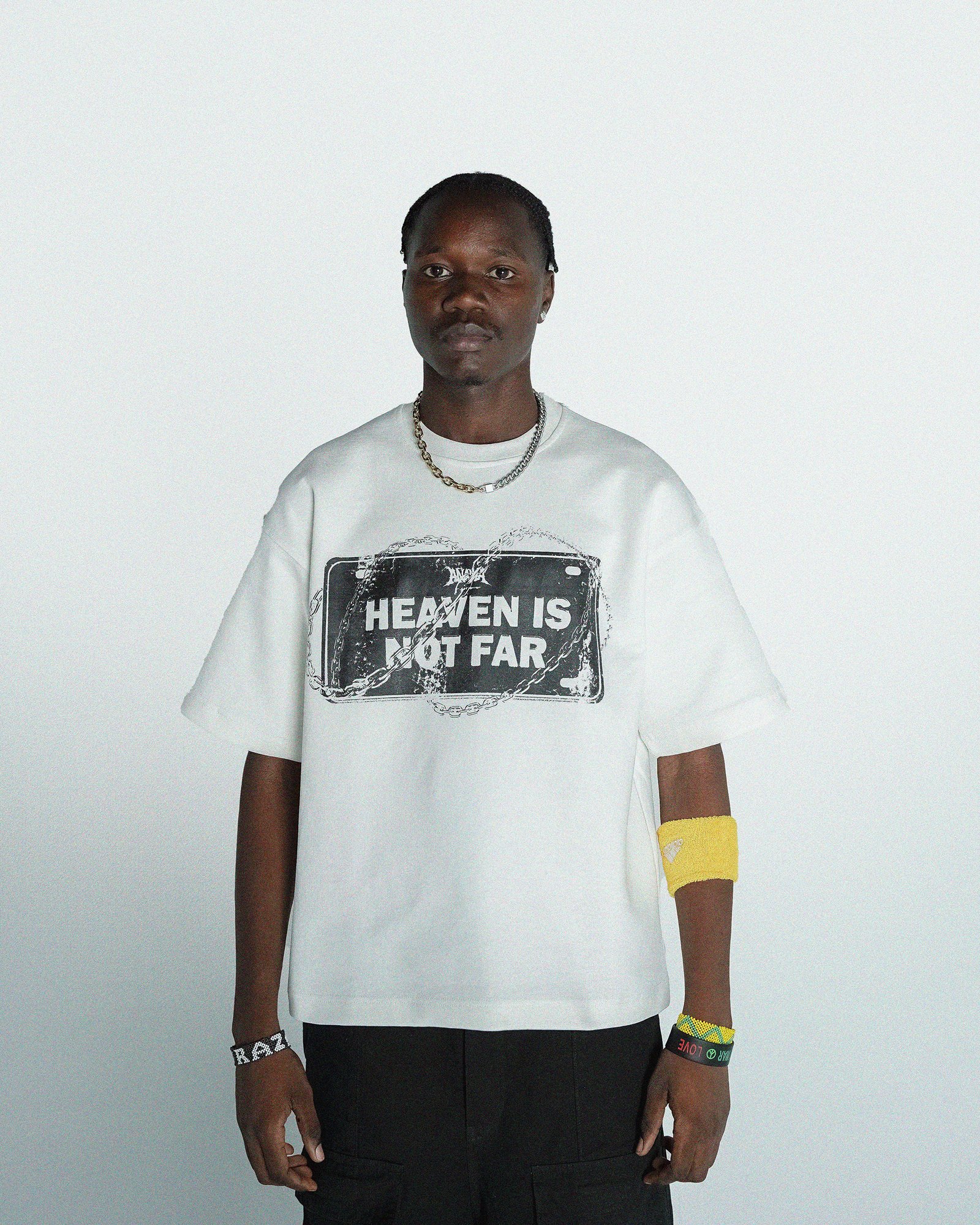 HEAVEN SIGN TEE (WHITE)